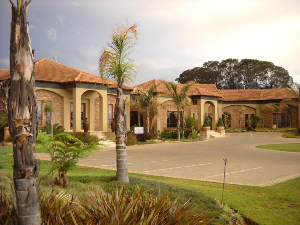 Witwater Guest House & Spa Kempton Park Luaran gambar