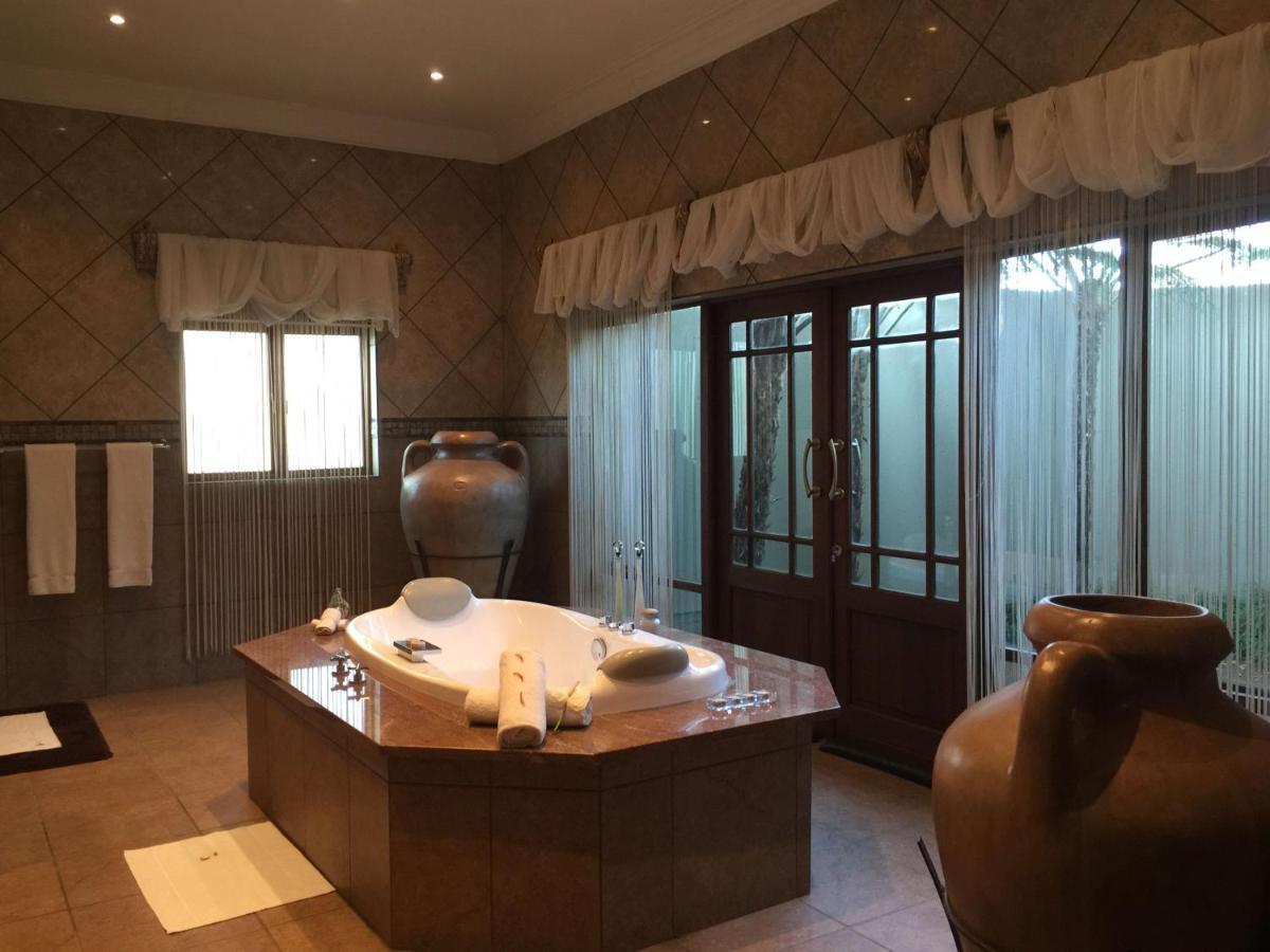 Witwater Guest House & Spa Kempton Park Luaran gambar